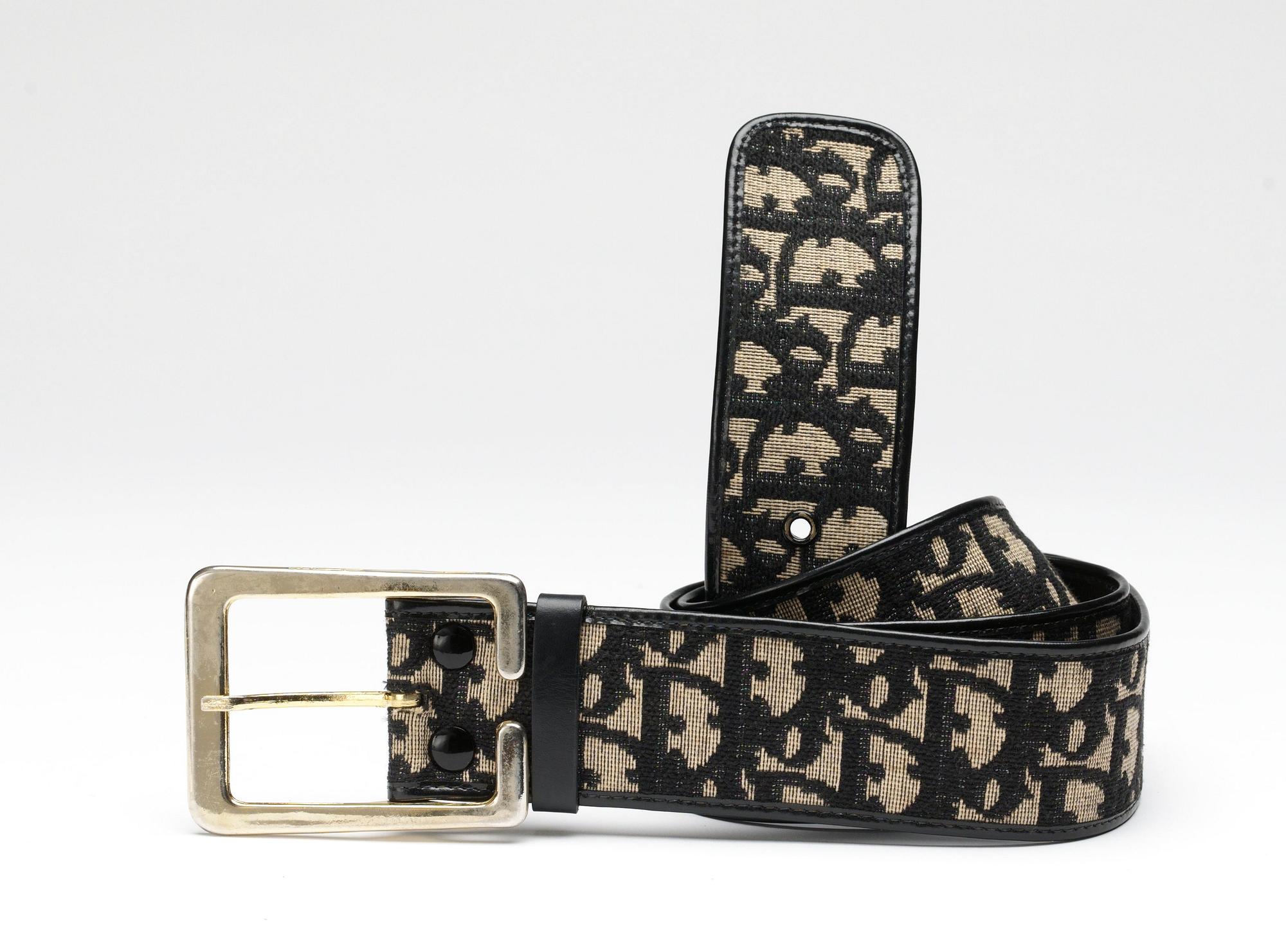 HERRSKÄRP, Christian Dior.