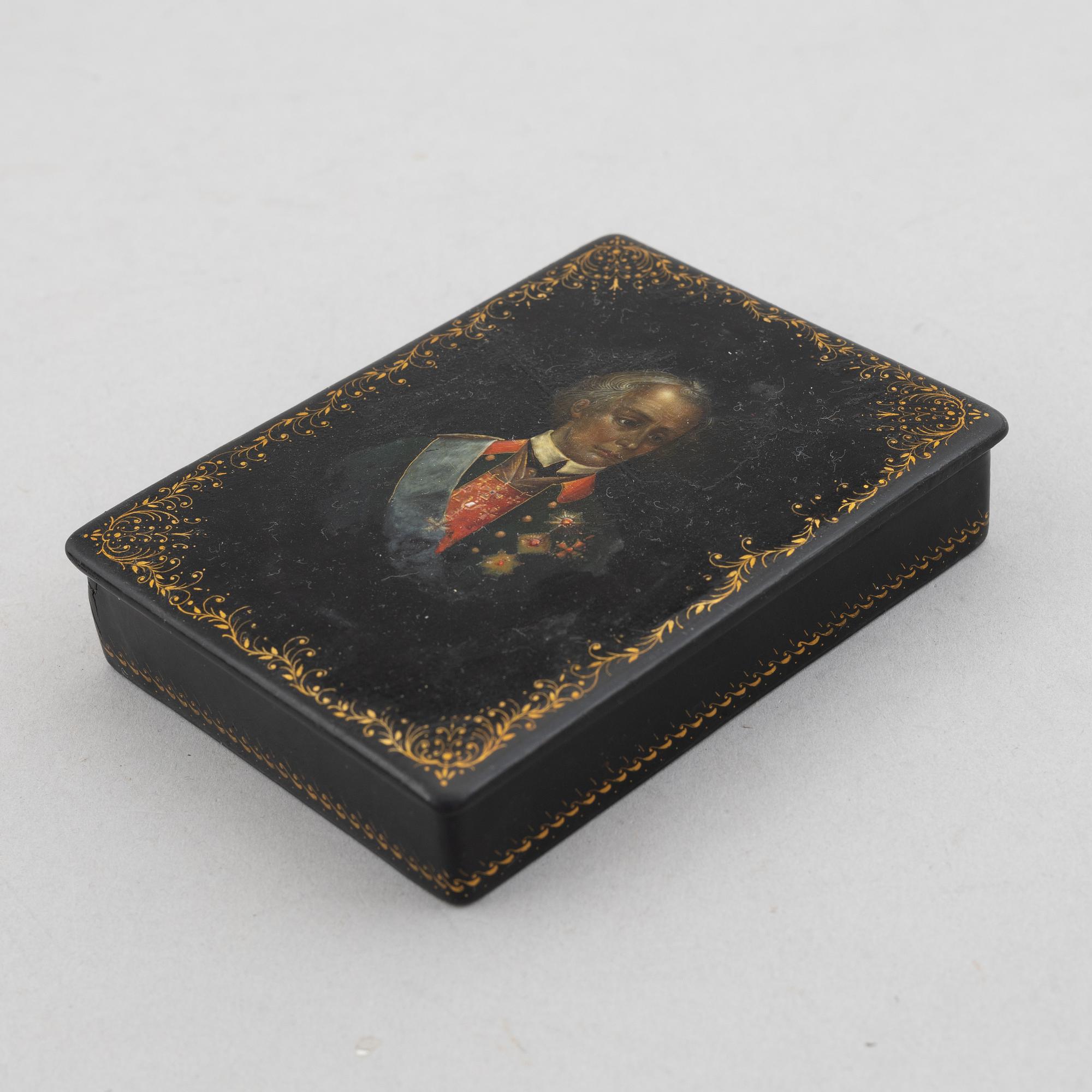 Three lacquer-ware boxes, Russia, 19th/20th century.