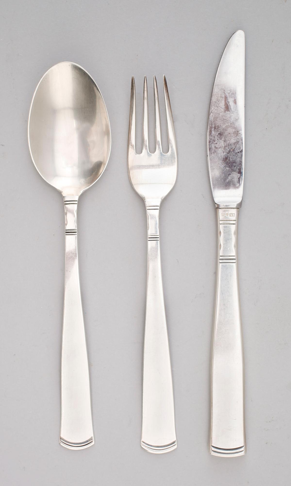 BESTICK, 36 delar, silver, "Rosenholm", GAB, Stockholm 1960/70-tal. Vikt med stålblad ca 1717 gram.