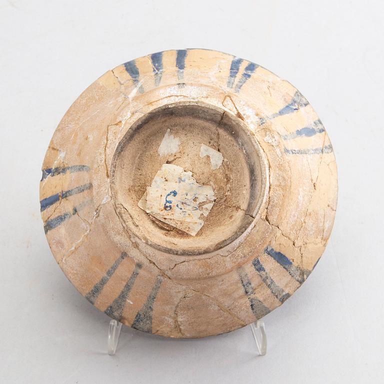 SKÅL Persien 1200-tal lergods med lysterglasyr.