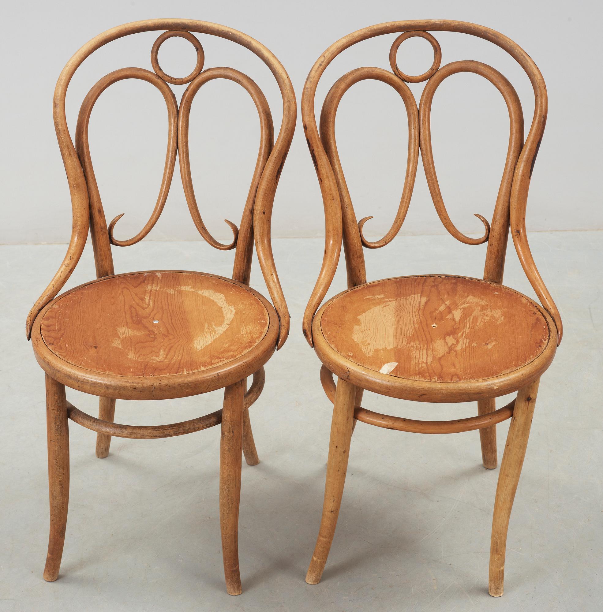 STOLAR, ett par, Thonet, 1900-talets början.