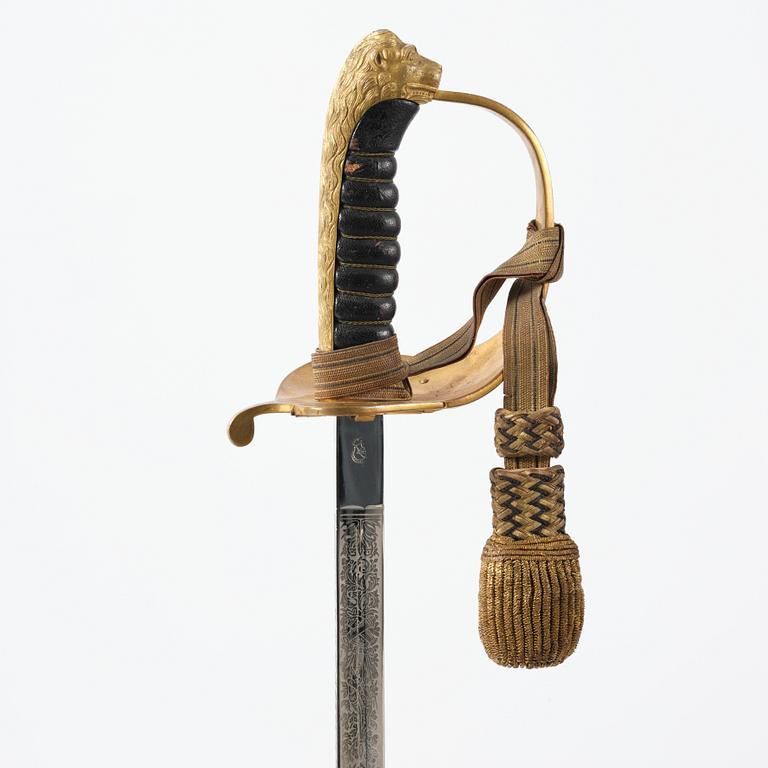 Sabel svensk, m/1915 för sjöofficer, med balja.