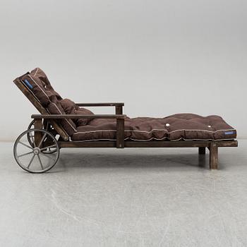 ELSA STACKELBERG, a pine deck chair from Fri Form, Edsbruk.