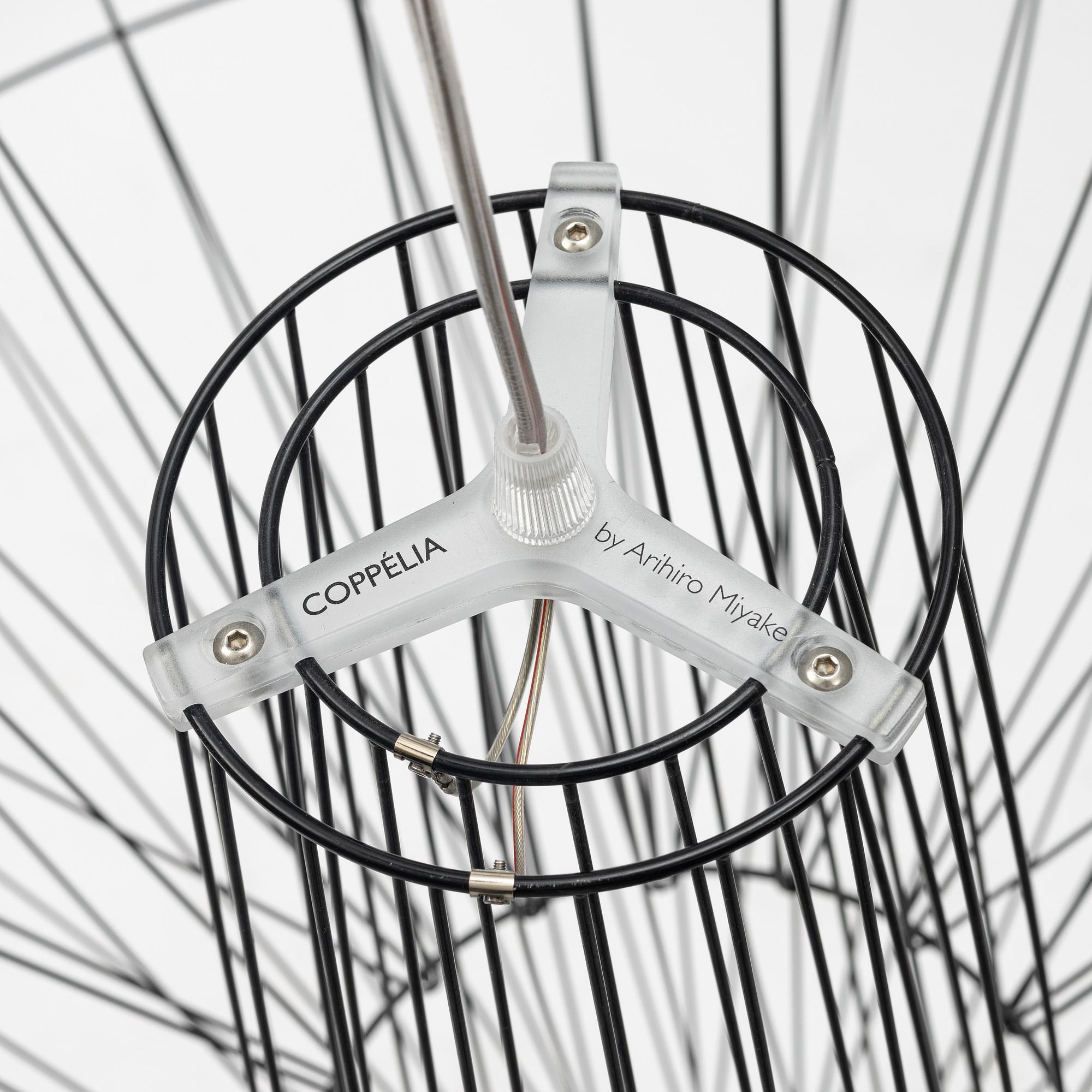 Arihiro Miyake, a 'Coppélia' chandelier, Moooi.