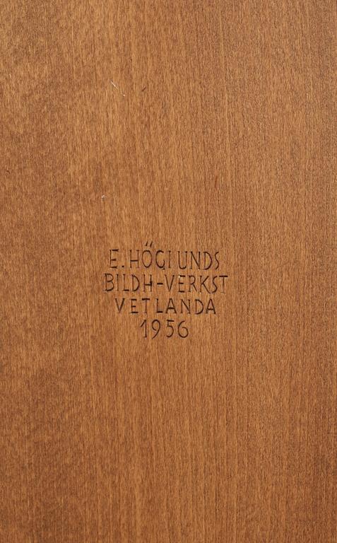 SKÅP, signerat Eugen Höglund, Vetlanda 1956.