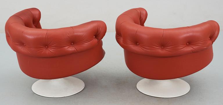 FÅTÖLJER, ett par, 1960/70-tal.