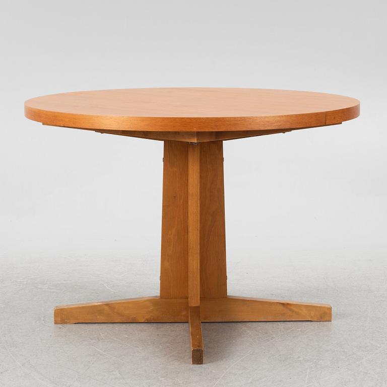 A dining table, second half of the 20th century.