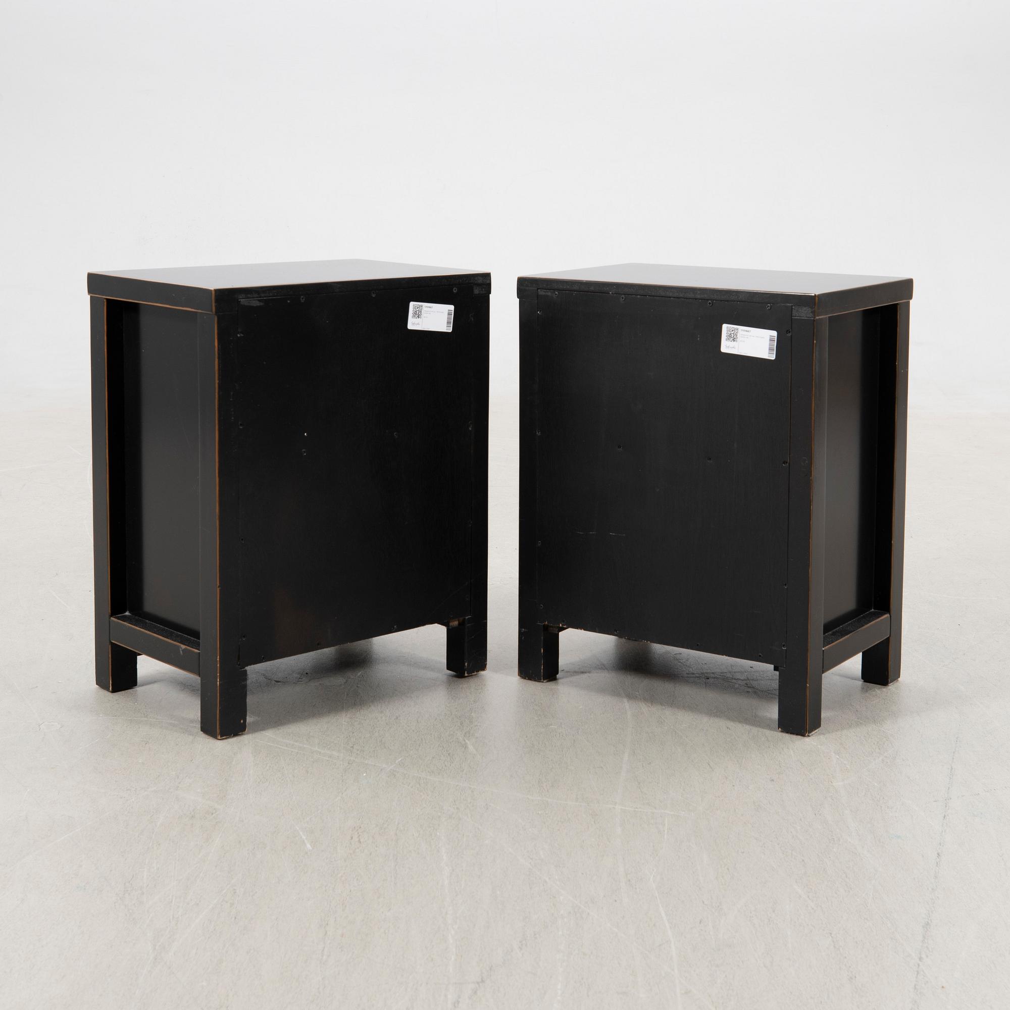 Nightstands, a pair, later part of the 20th century.