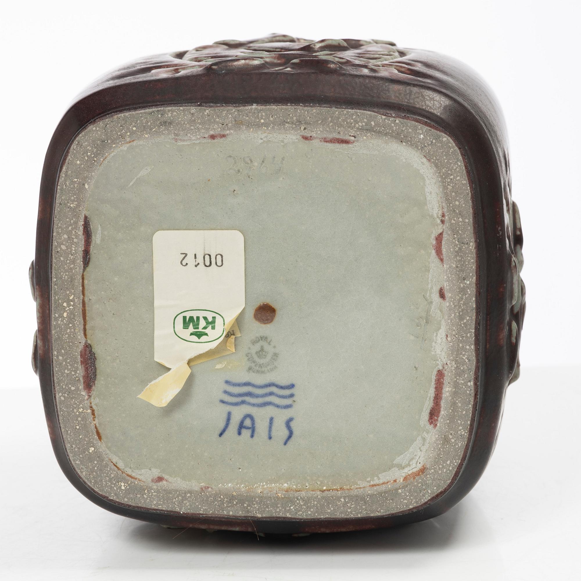 Jais Nielsen, a stoneware urn, Royal Copenhagen, Denmark, 1955.