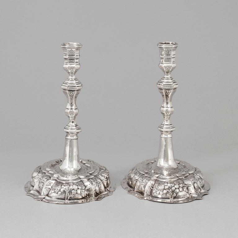 A pair of 18th century silver candlesticks, unidentified makers mark, Breslau 1737-1745.