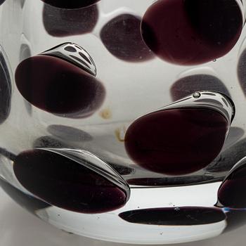 Saara Hopea, vas, "Panter", signerad S. Hopea Nuutajärvi Notsjö -58.