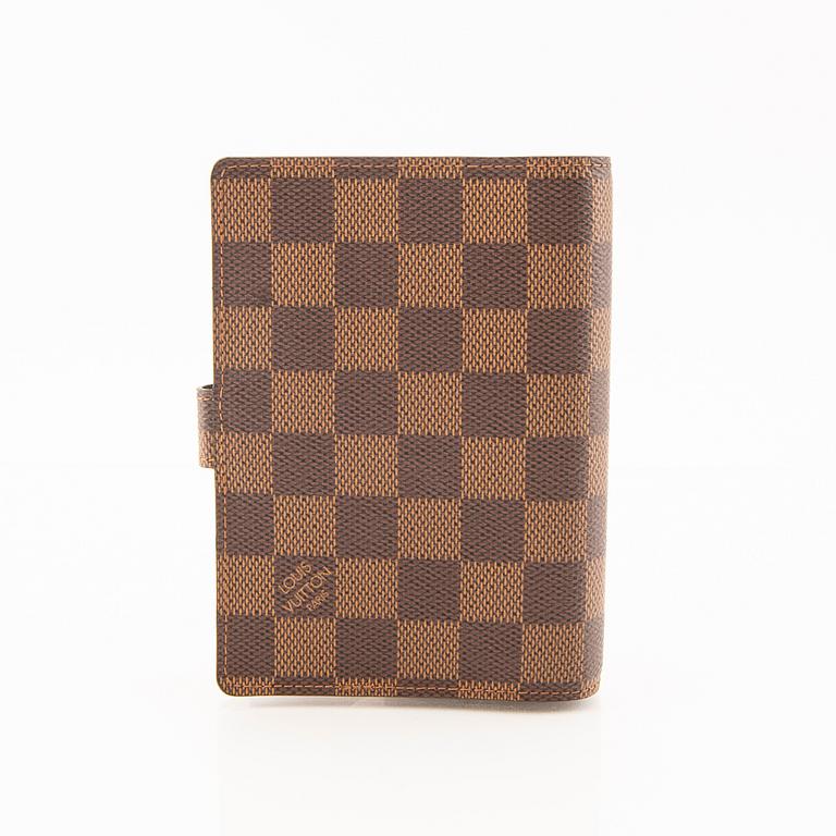 Louis Vuitton medium agenda.