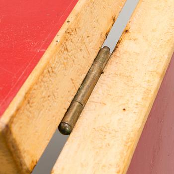 A mid-20th century drop leaf table for Artek Finland.