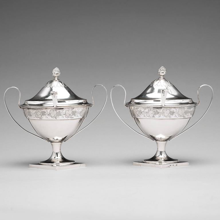 A pair of Baltic sugar-bowls and spoons, mark of Johann Gottfried Möring, Reval (1790-1818 (1820)).