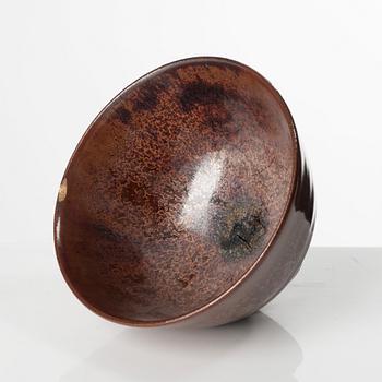 A Japanese Takatori style bowl, with seal mark, 20th Century.