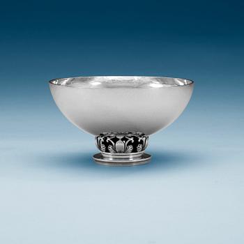 719. A Gundorph Albertus sterling bowl, Georg Jensen, Jensen & Wendel, Copenhagen 1945-54.