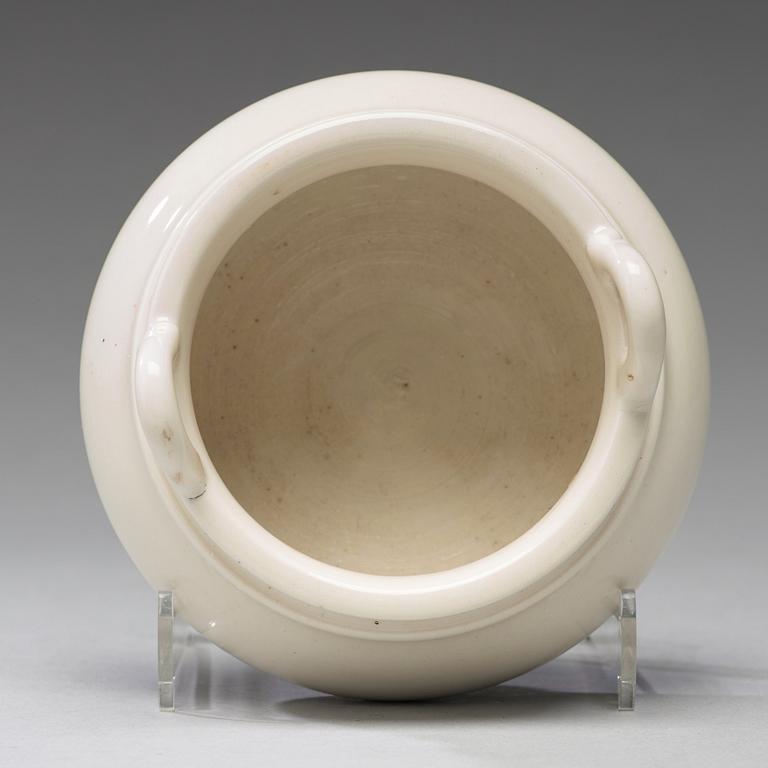 A blanc de chine censer, Qing dynasty, Kangxi (1662-1722).