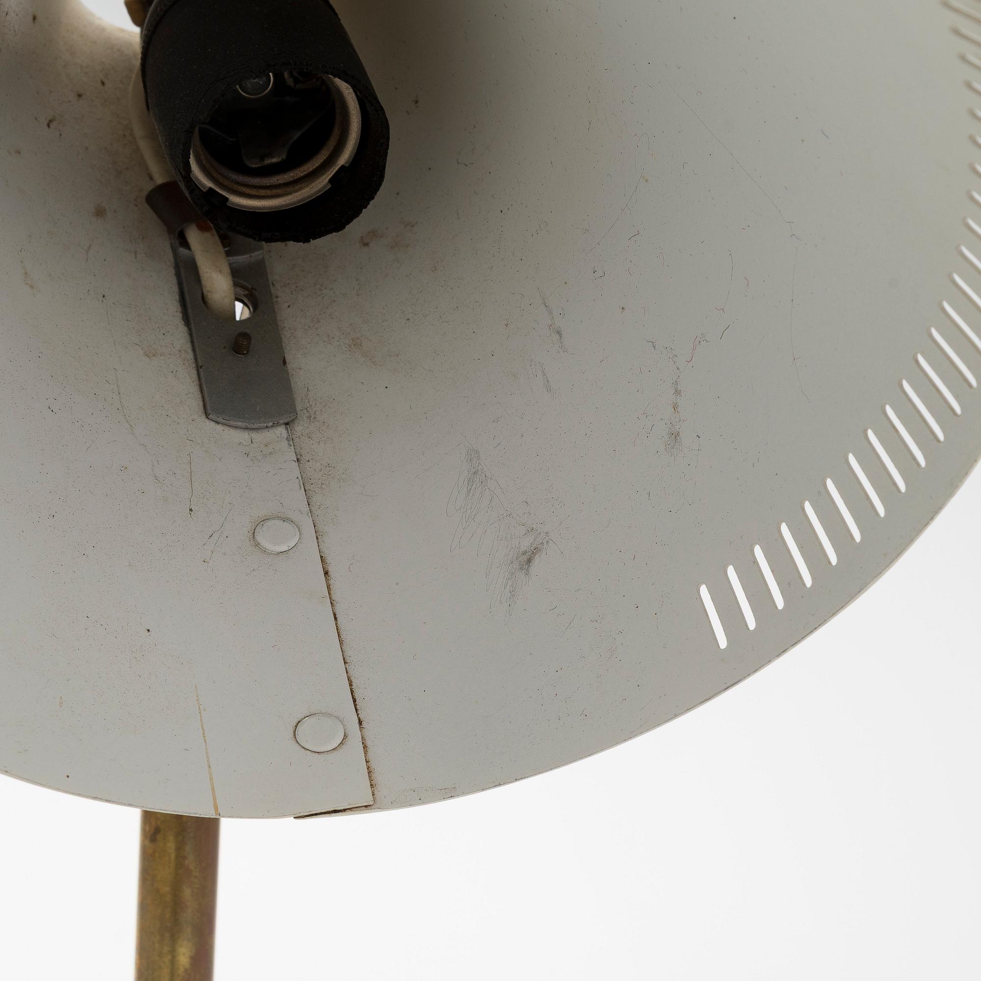 Paavo Tynell, bordslampa, modell 9222, Idman,, 1900-talets mitt.