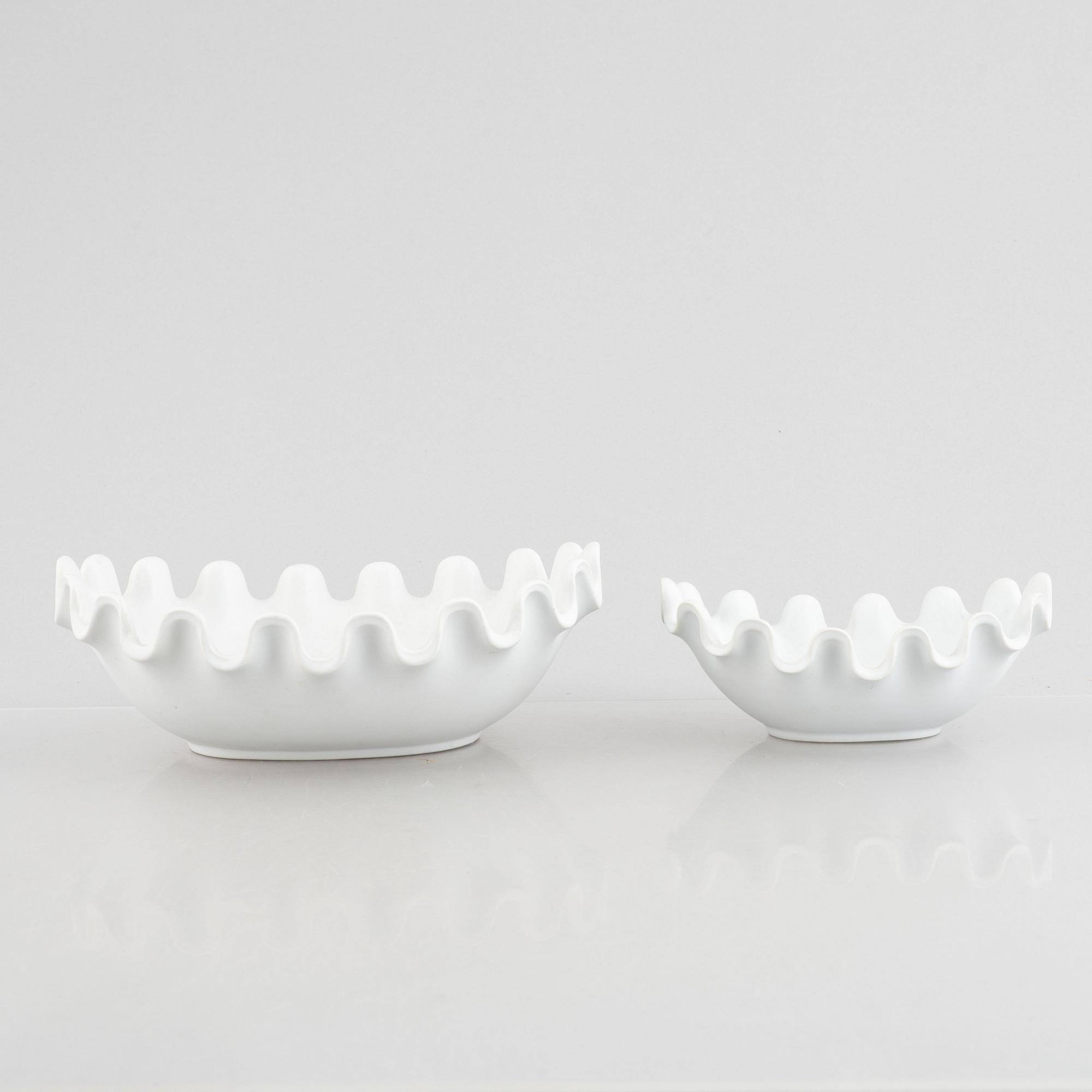 Wilhelm Kåge, skålar, 3 st samt vas, "Våga", Gustavsberg.