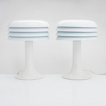 Hans-Agne Jakobsson, a pair of the late 1900's table lamps "BN-26" for Markaryd.