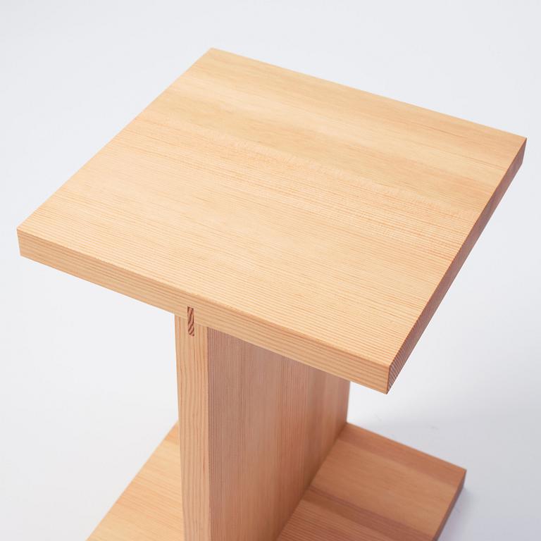 TAF, Gabriella Lenke & Mattias Ståhlbom, "Balk 450", piedestal, ed. 2/3, 2023.