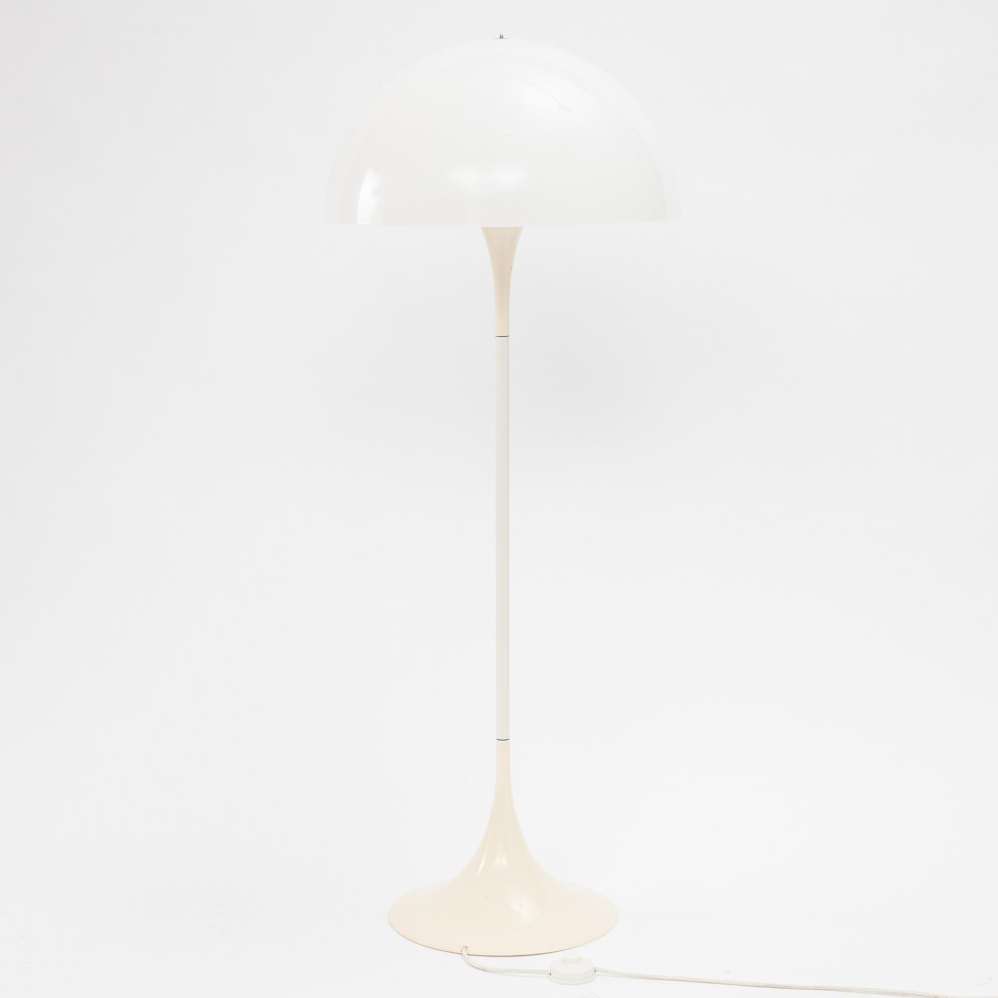Verner Panton, golvlampa, "Panthella", Louis Poulsen, Danmark.