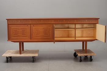 SIDEBOARD, Bröderna Sörheim, Norge. 1900-talets andra hälft.