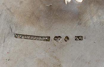 PRISPOKAL MED LOCK, silver. C.G Hallberg 1894.