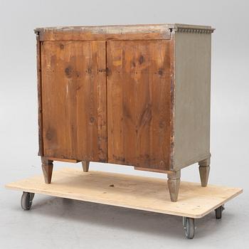 Chest of drawers, Gustavian style, 19th century.