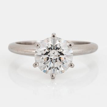 1068. A platinum ring set with a round brilliant-cut diamond 2.17 cts G si1 according to GIA report 1126277804.