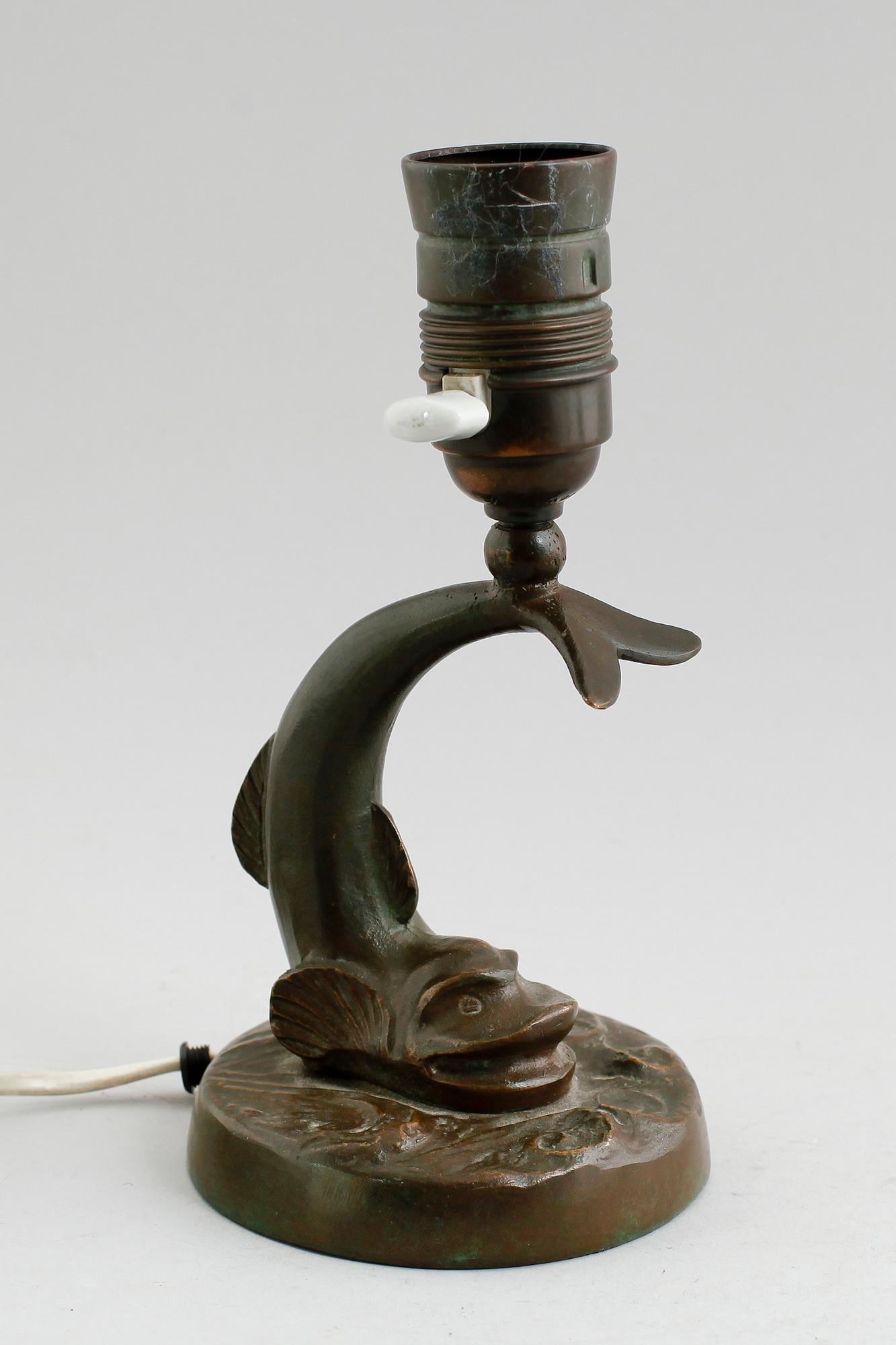 BORDSLAMPA, brons, Malmö Metallvarufabrik, 1930-tal.