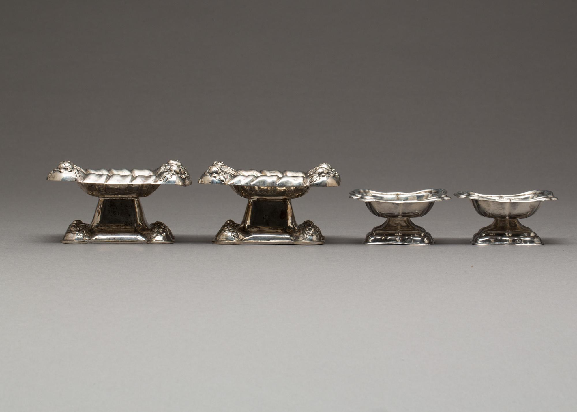 SALTKAR, 2 par, Österrike/Ungern, 1900-tal, silver, total vikt 360 g.