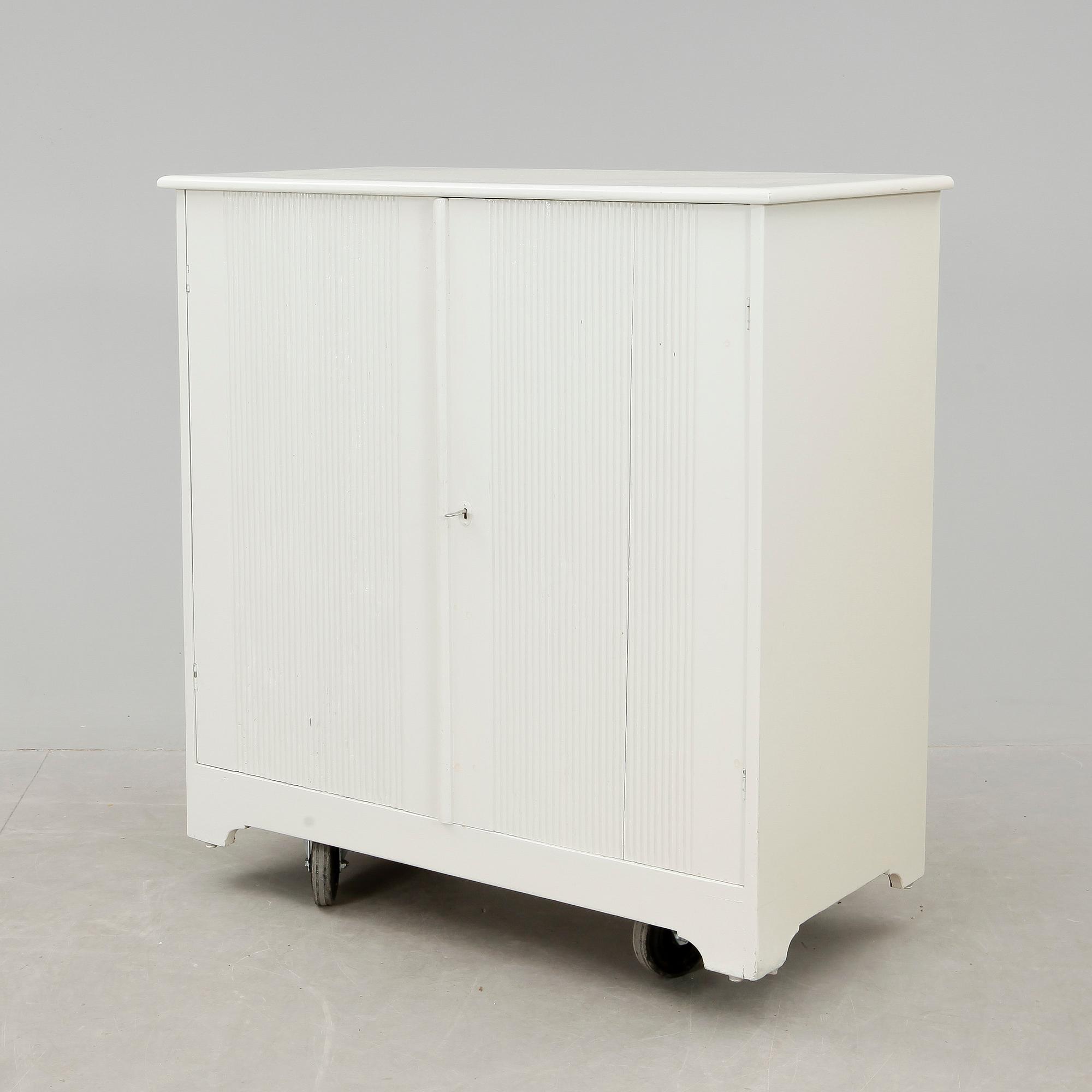 SKÄNK, gustaviansk stil, 1900-talets första hälft.