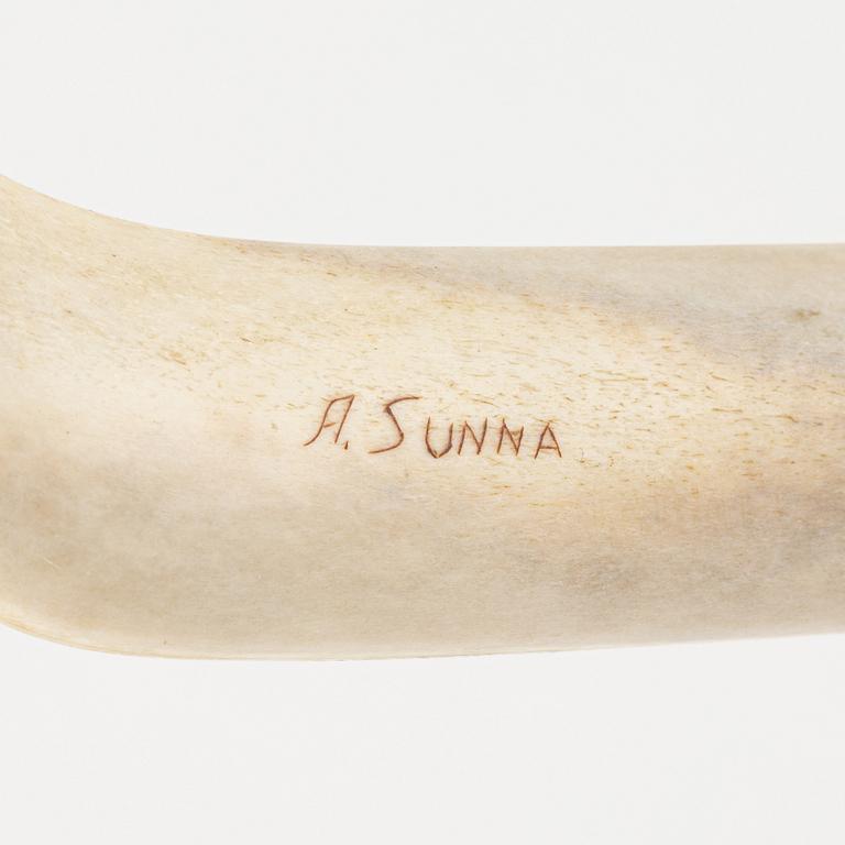 Anders Sunna, a reindeer horn knife, signed.