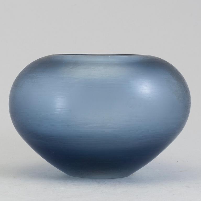 A Paolo Venini 'Inciso' vase, Venini Italy.