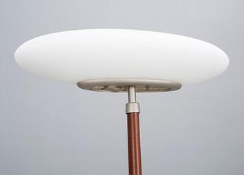 GOLVLAMPA, Arteluce, Italy. 1900-talets slut.
