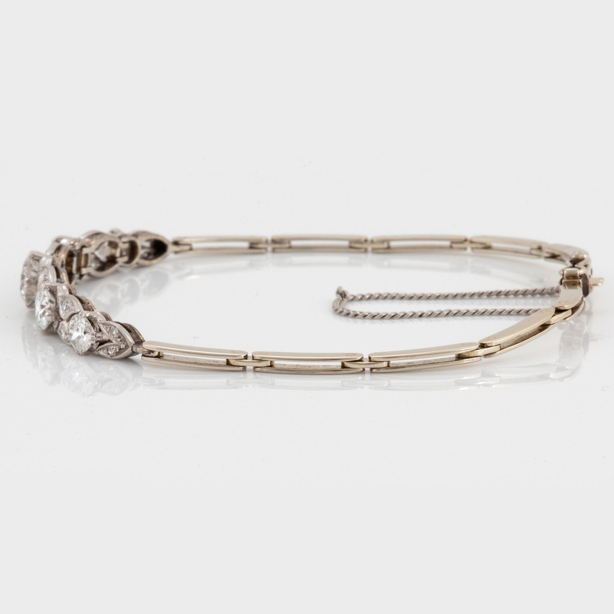 Armband 18K guld och vitguld med gammal- och åttkantslipade diamanter av CG Hallberg.