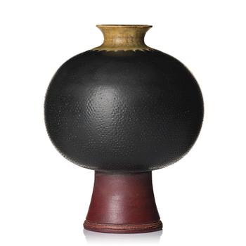 51. Wilhelm Kåge, a "Farsta" stoneware vase, Gustavsberg Studio 1955.