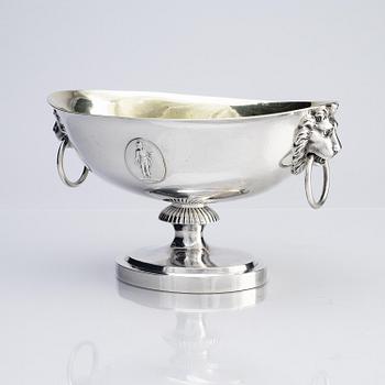 284. A Swedish 18th century Gustavian silver bowl, mark of Simson Ryberg, Stockholm 1796.