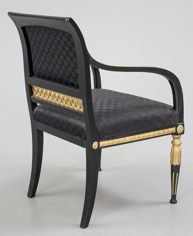 KARMSTOL, sengustaviansk, omkring 1800.