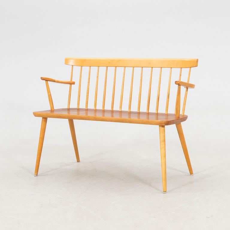 Pinnsoffa/soffa 1900-talets mitt.