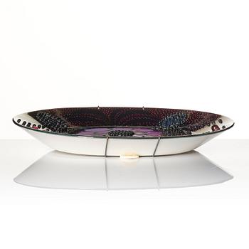 Birger Kaipiainen, a stoneware dish, Arabia, Finland.
