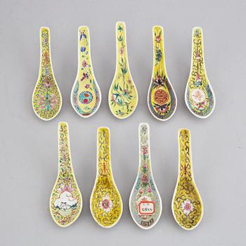 A group of 45 Chinese spoons, 20th Century.