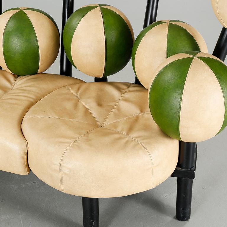 A "Globe" sofa by Peter Opsvik for Stokke Møbler, in production from approx 1985.