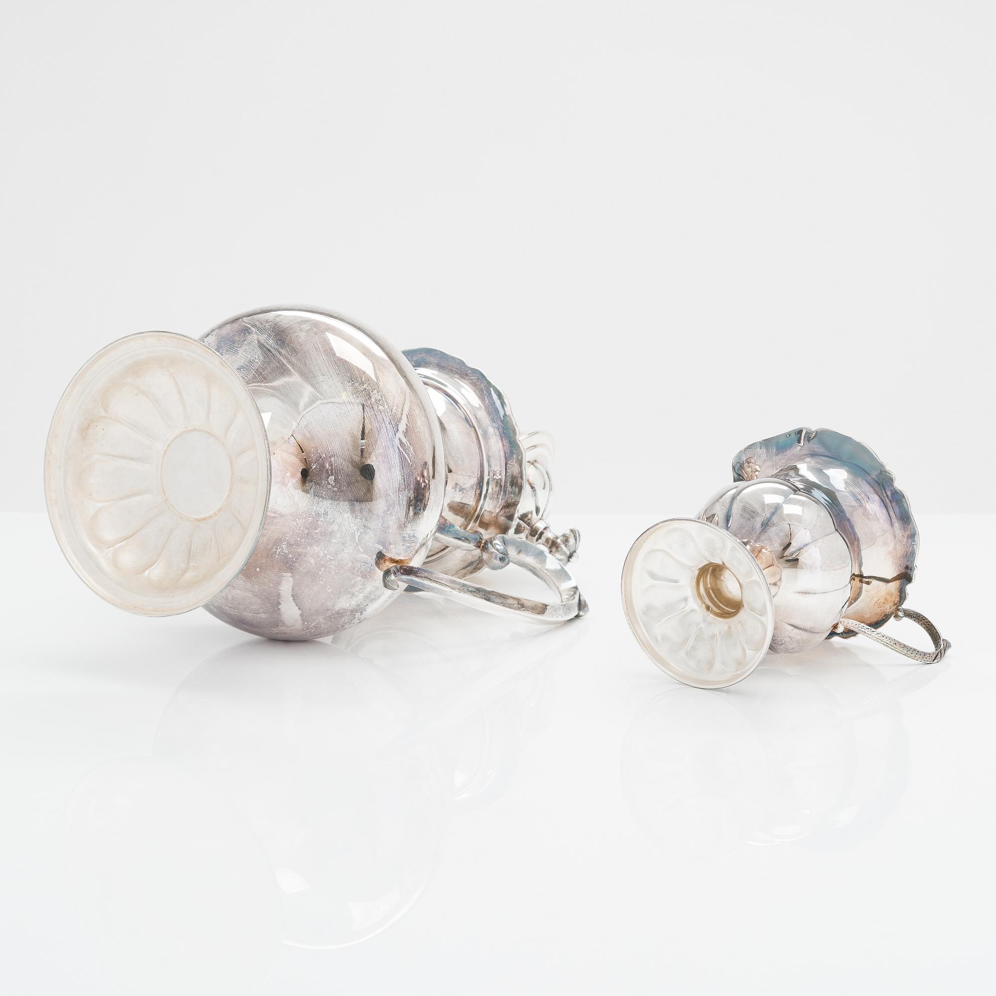 Kaffeservis, 3 dlr, och skål, silver, 1900-talets senare hälft och Åbo 1954.