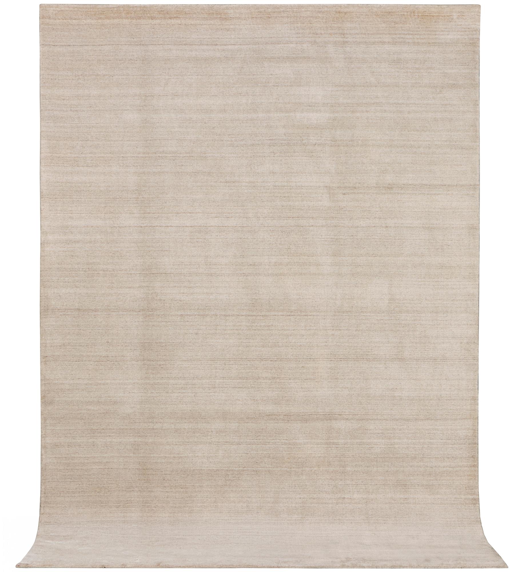 A Lori carpet, c. 301 x 203 cm.