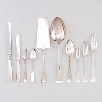 A 109 piece silver cutlery, 'Musslan' for Auran Kultasepät Turku 1960-1970s.