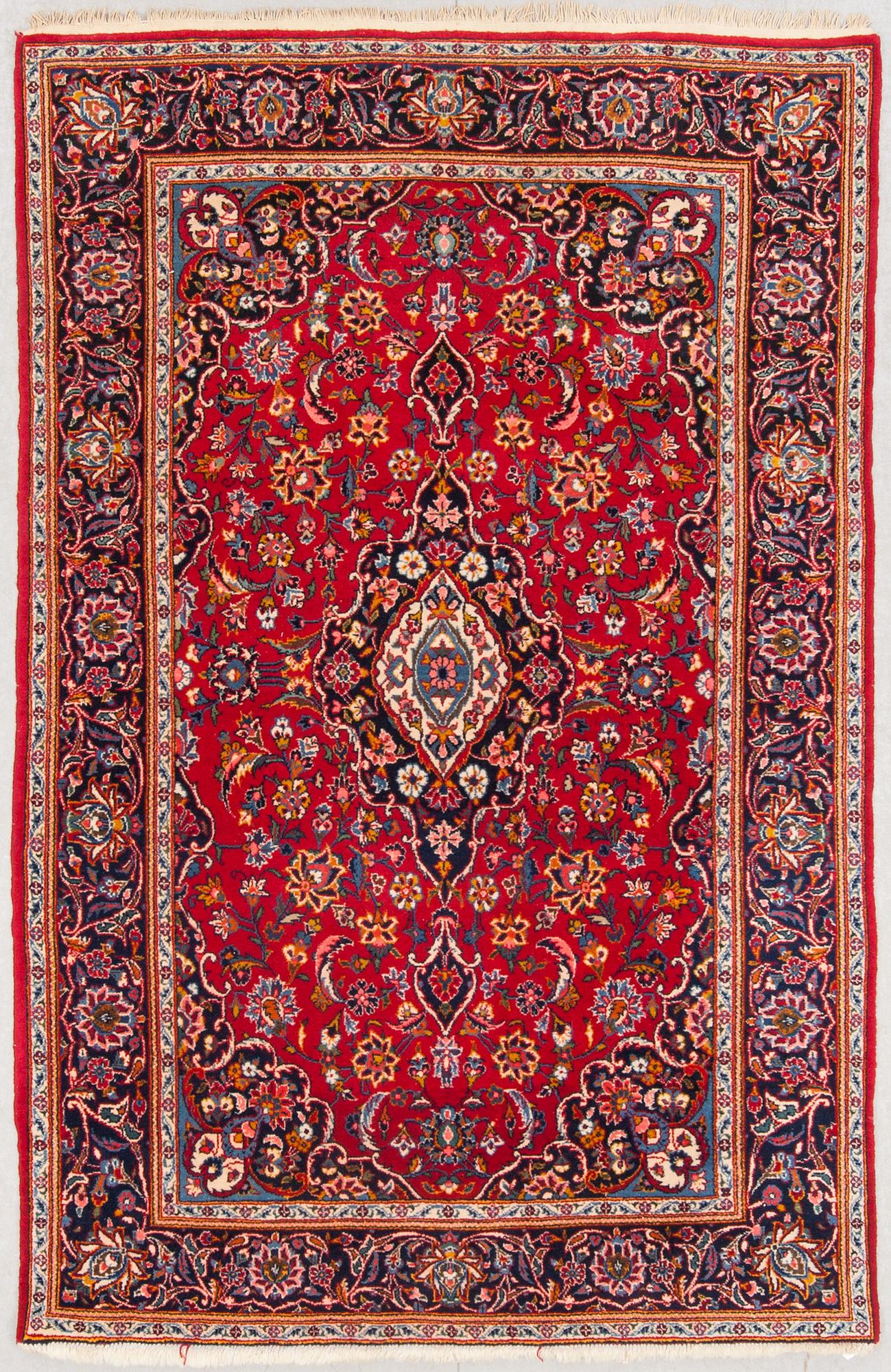 MATTA, old/semiantik, Keshan, ca 207 x 135 cm.