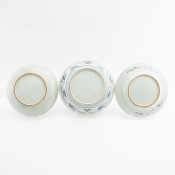 Plates 7 pcs and 1 dish, porcelain, Qianlong (1736-95), Qing dynasty.