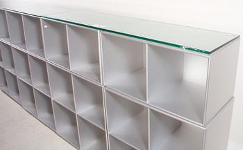 HYLLSEKTION, 8 delar. Trä/glas. Design: Vivero, Finland.